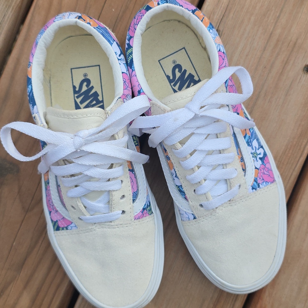 Vans Old Skool Shoe, Suede, Size 5.5 - Picture 3 of 9